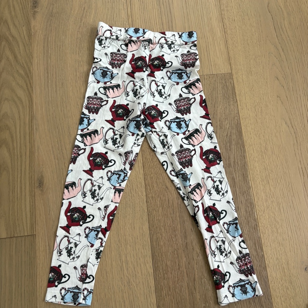 Kate Quinn tea pot leggings 5Y
